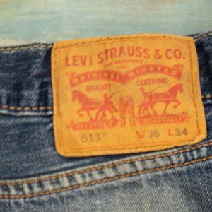 Levis 514 size 36 x 32.  dark blue denim, soft cotton, worn in to perfection